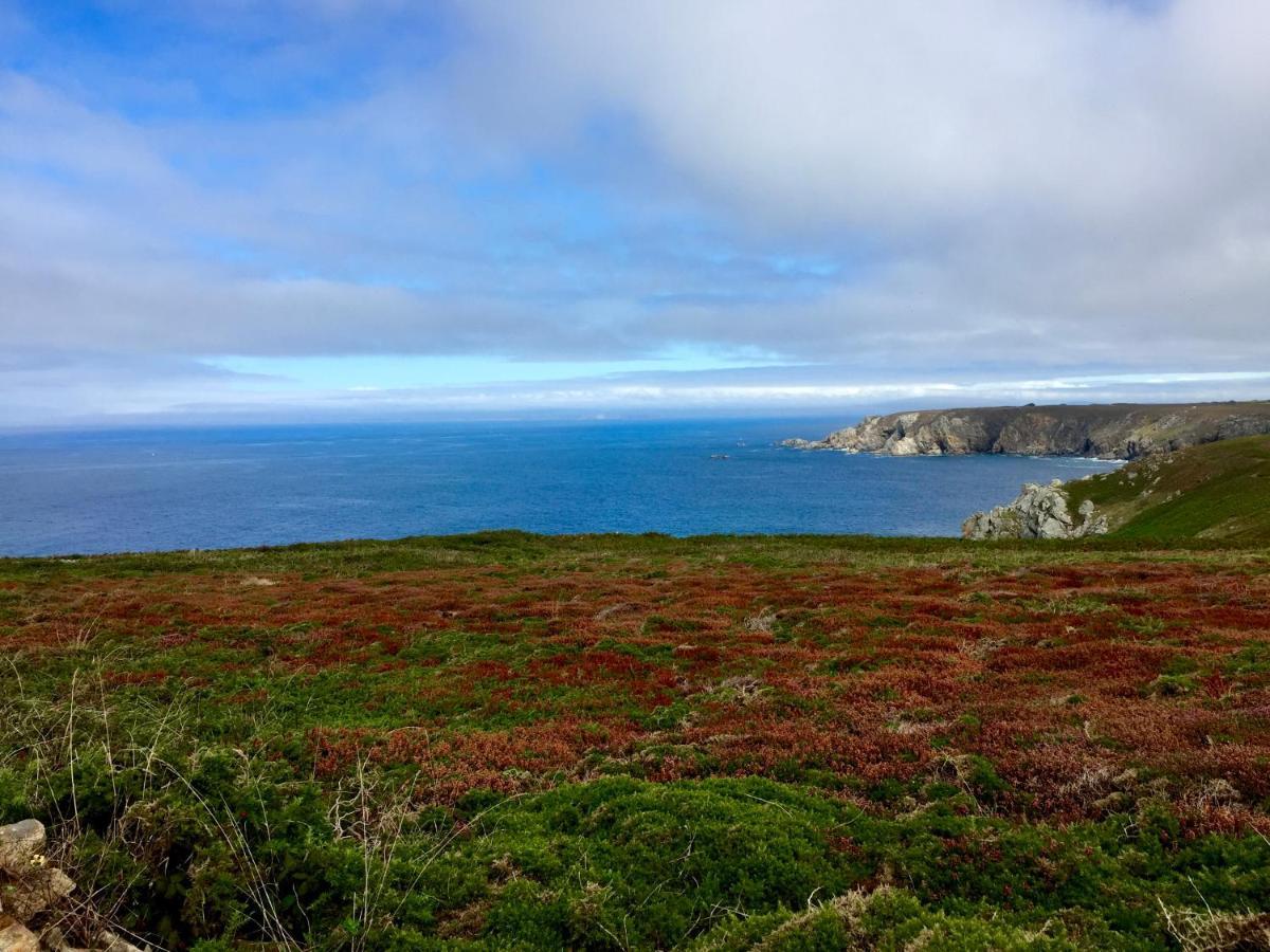 Вилла Moulin De Kernot Cleden-Cap-Sizun Экстерьер фото